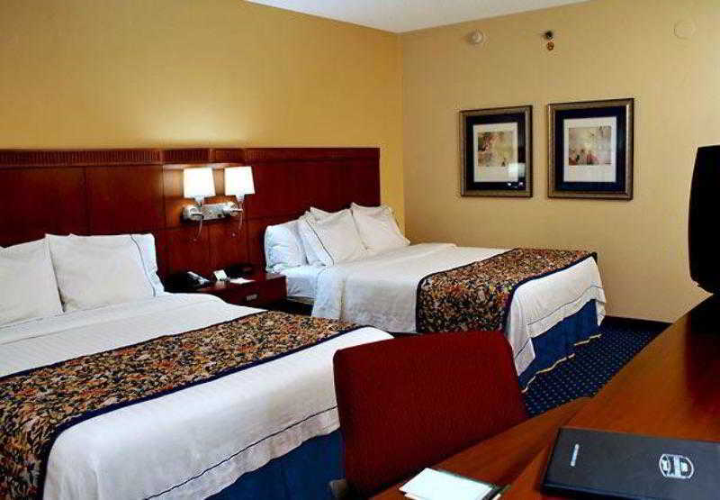 Courtyard Birmingham Hoover Bagian luar foto